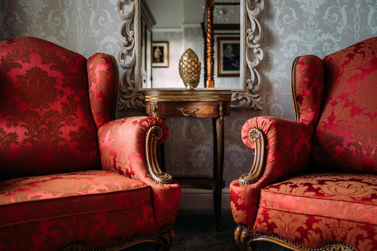 The Queens Hotel Литам-Сент-Эннс Экстерьер фото